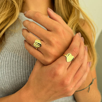 Amor Mono Ring