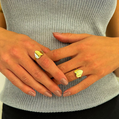 Amor Mono Ring